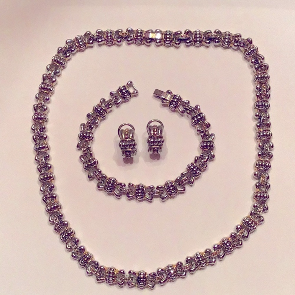 New Classic Three Piece Chocker, Bracelet & Post Earrings Set